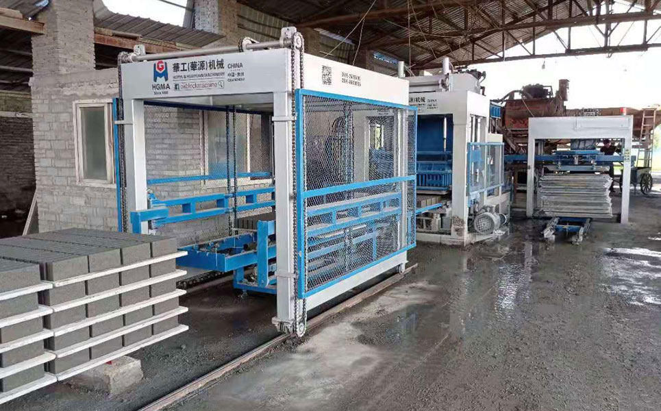 HGMA construction waste brick making machine put into operation in Shiyan Hubei 